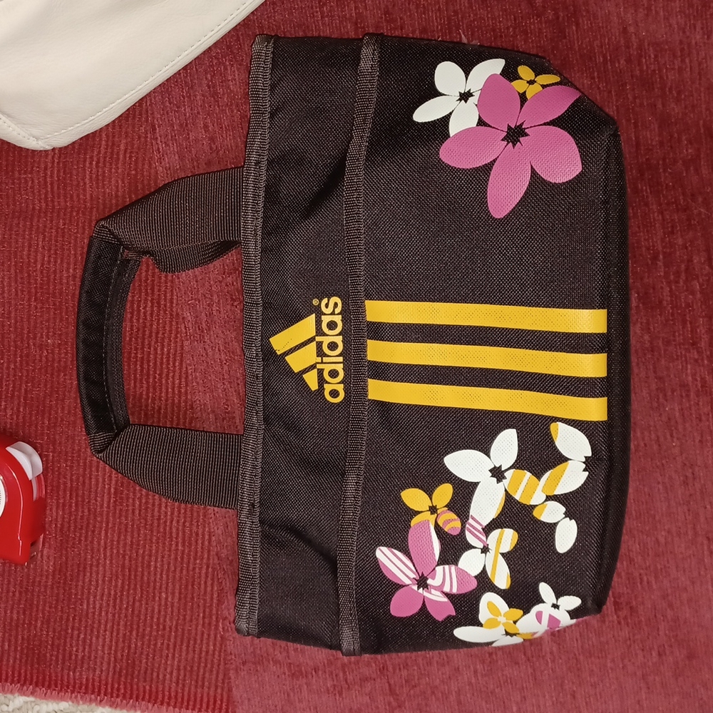 Adidas Insulated lunch bag